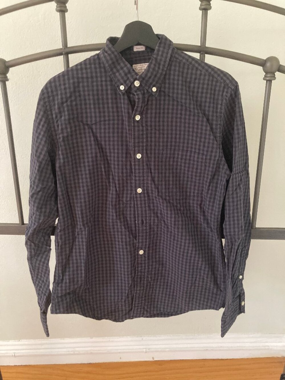 J Crew Factory Slim Fit button shirt Medium black check